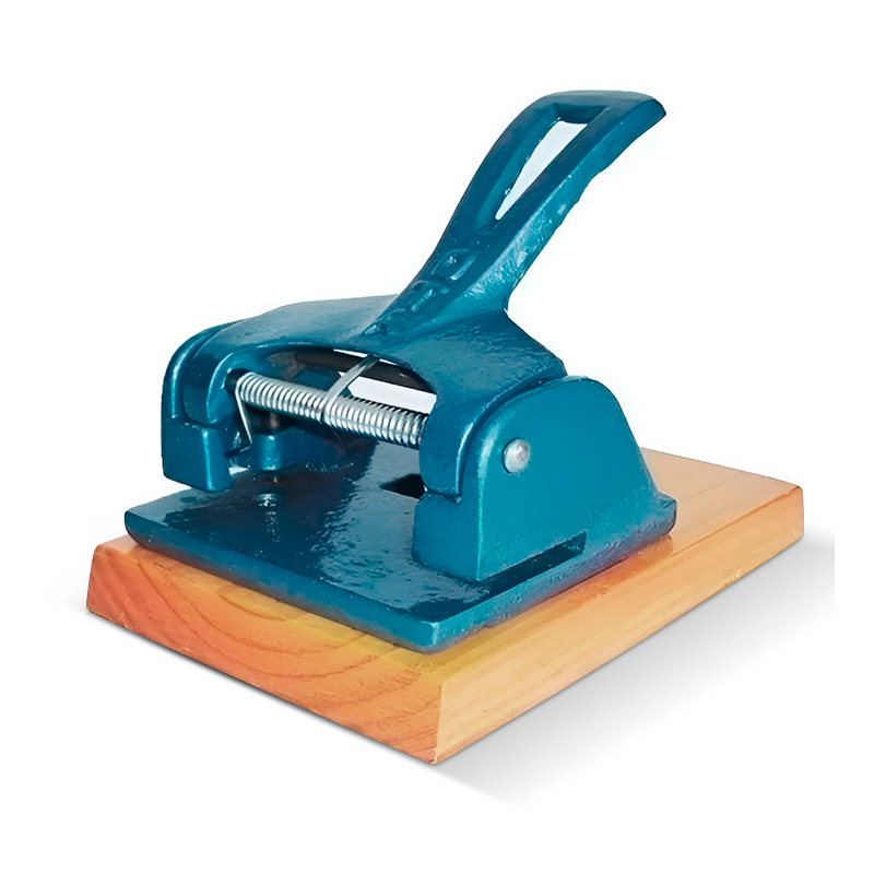 Perforador con base de madera Sifap